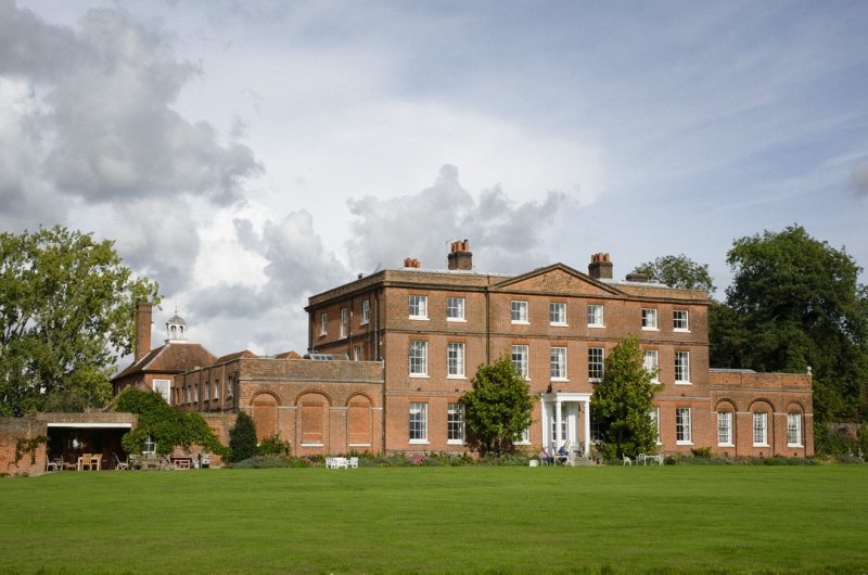 Kelvedon Hall, Brentwood